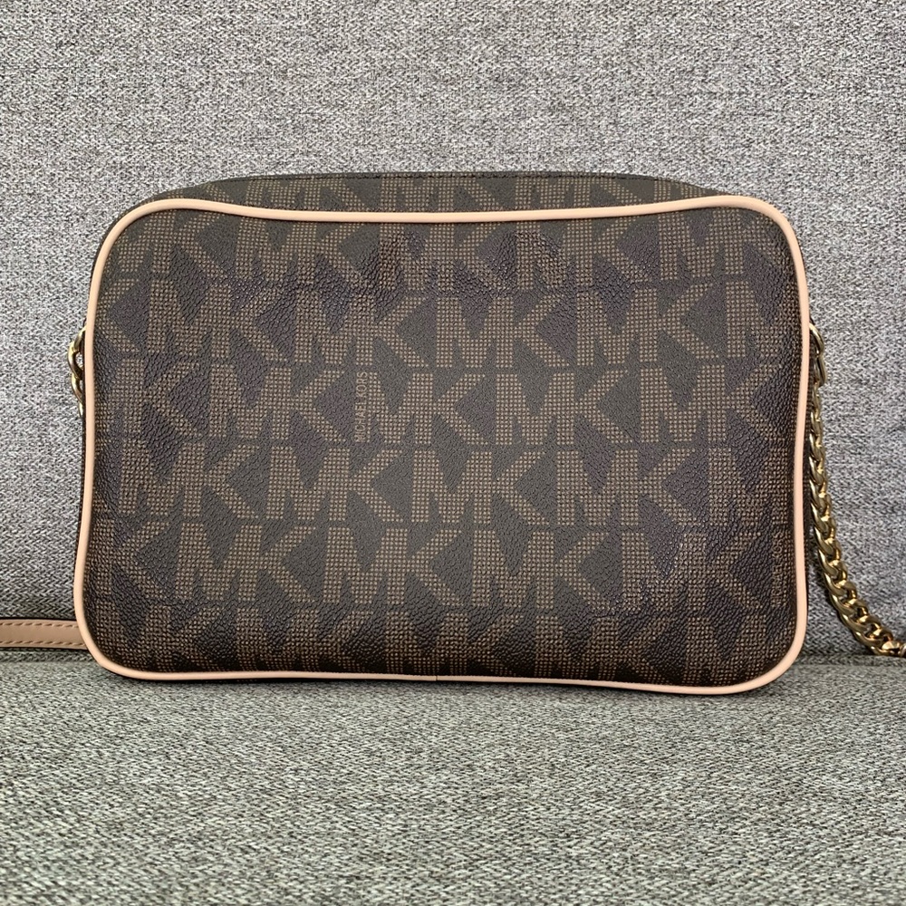 Michael Kors bag - Picture 5 of 9